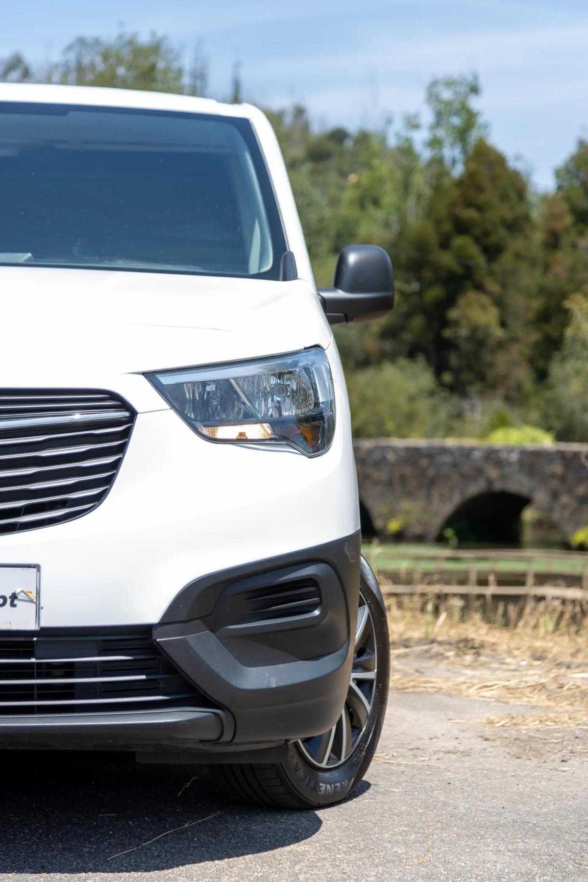 opel-combo-2021-diesel-1499cc