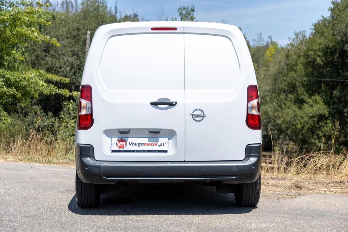 opel-combo-2021-diesel-1499cc