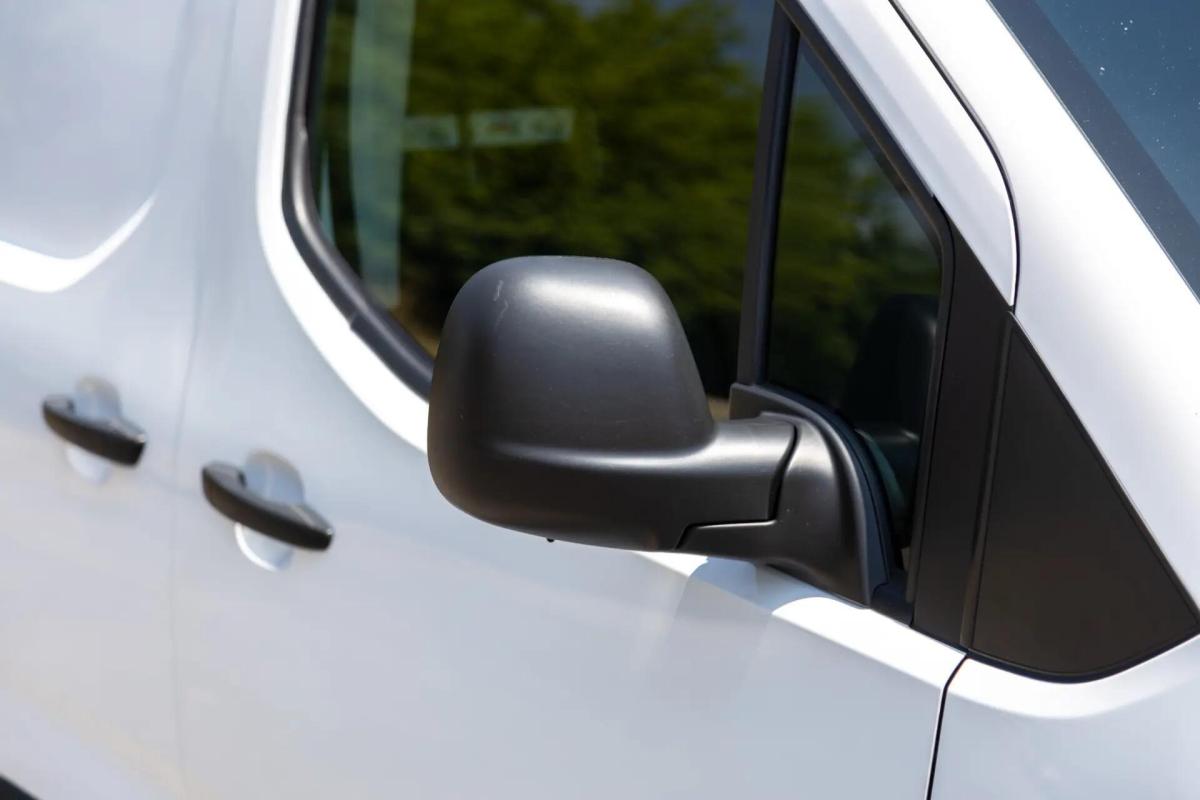 opel-combo-2021-diesel-1499cc
