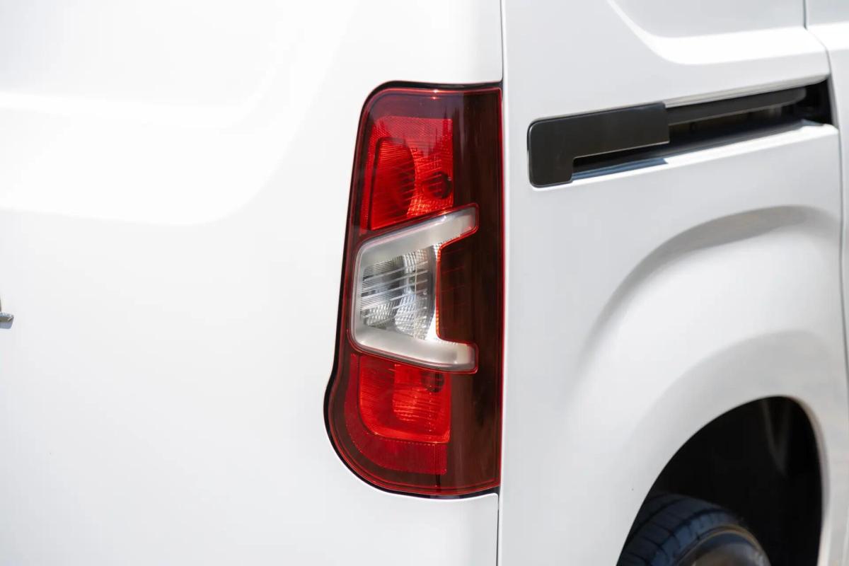 opel-combo-2021-diesel-1499cc