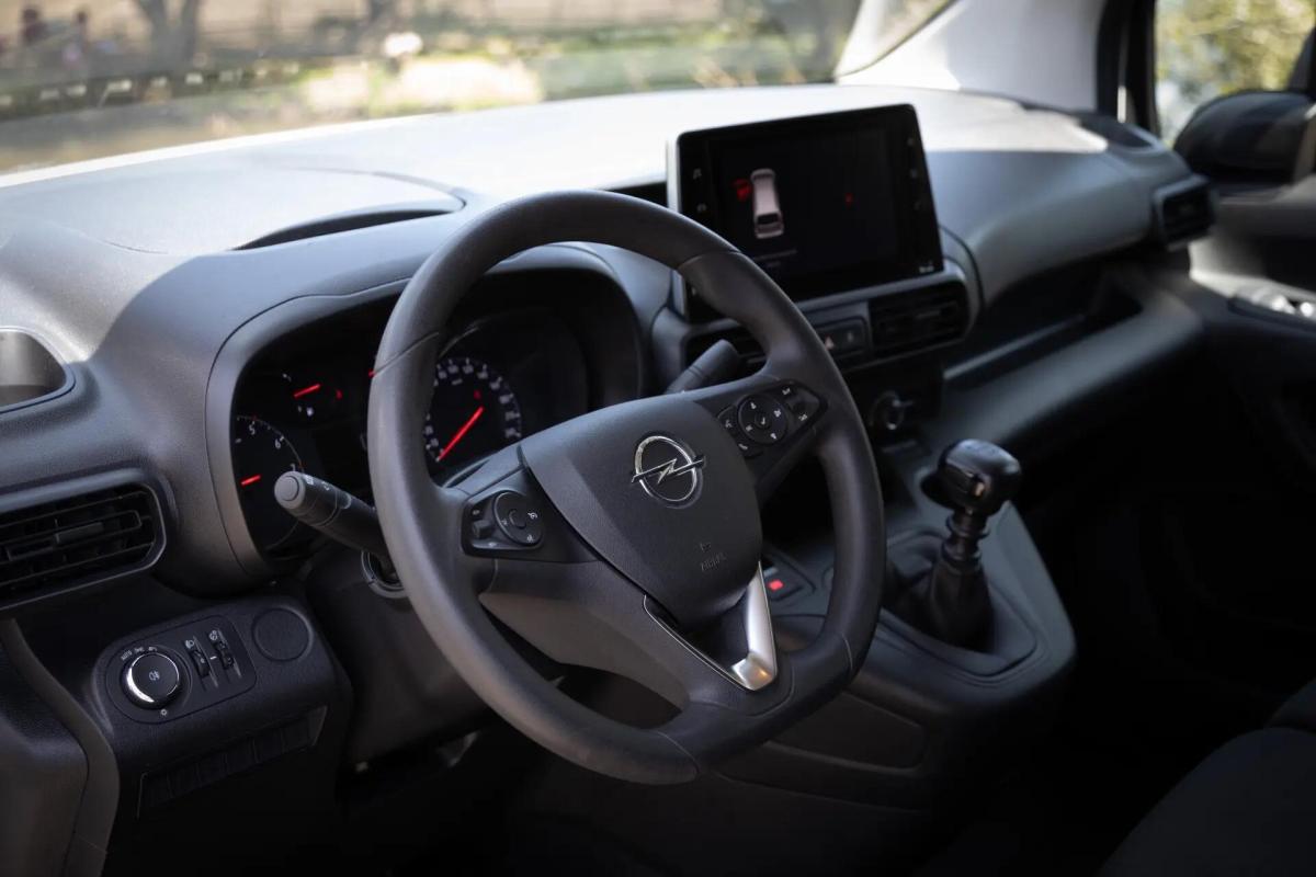 opel-combo-2021-diesel-1499cc