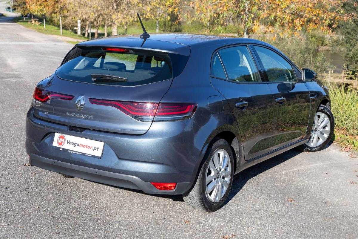 renault-megane-2022-diesel-1461cc