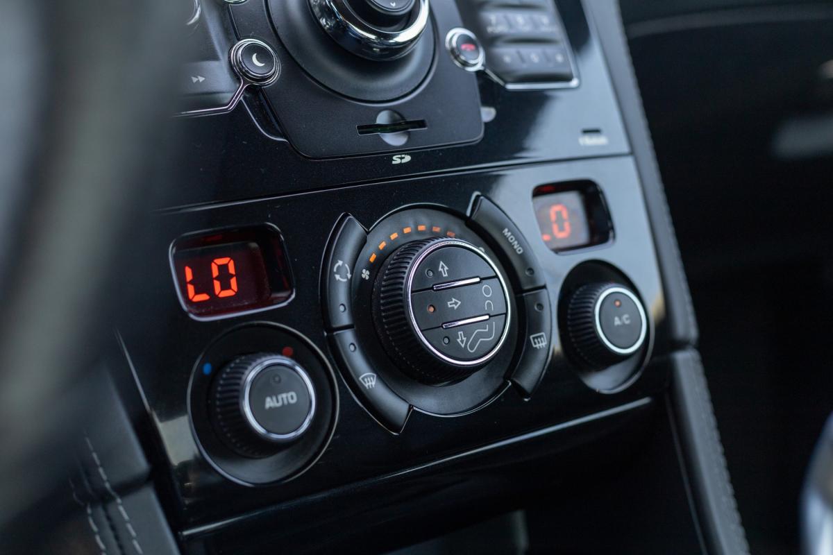 peugeot-rcz-2010-gasolina-1598cc