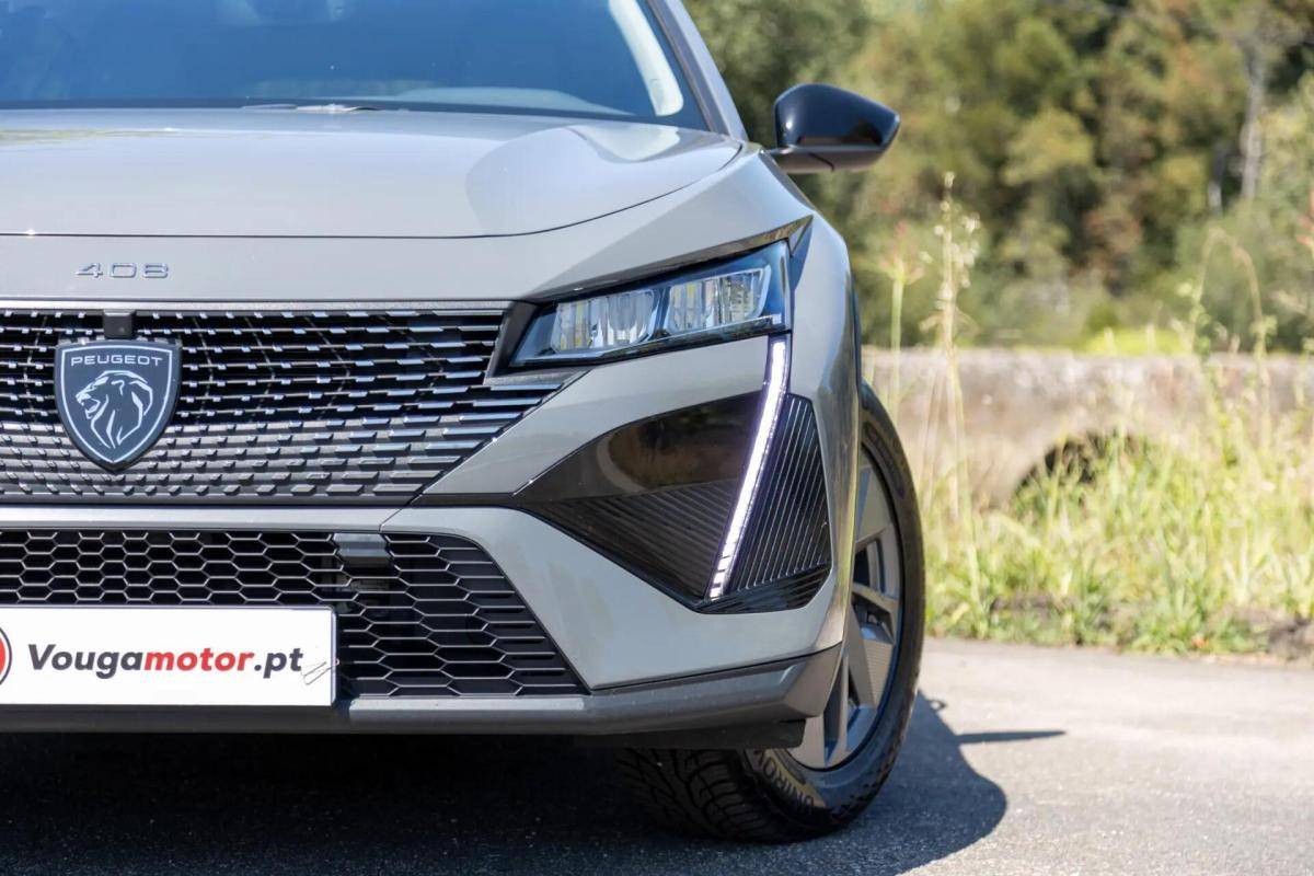 peugeot-408-2023-hibrido-a-gasolina-1598cc