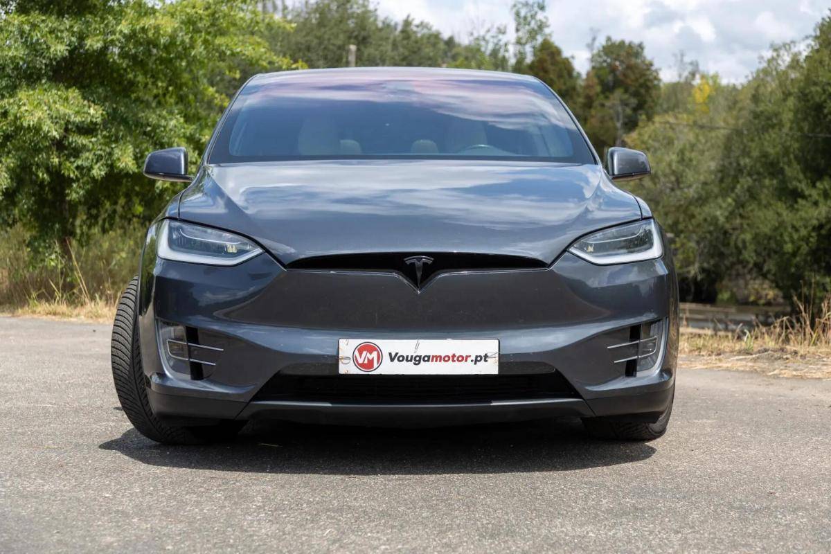 tesla-model-x-2016-eletrico-0cc