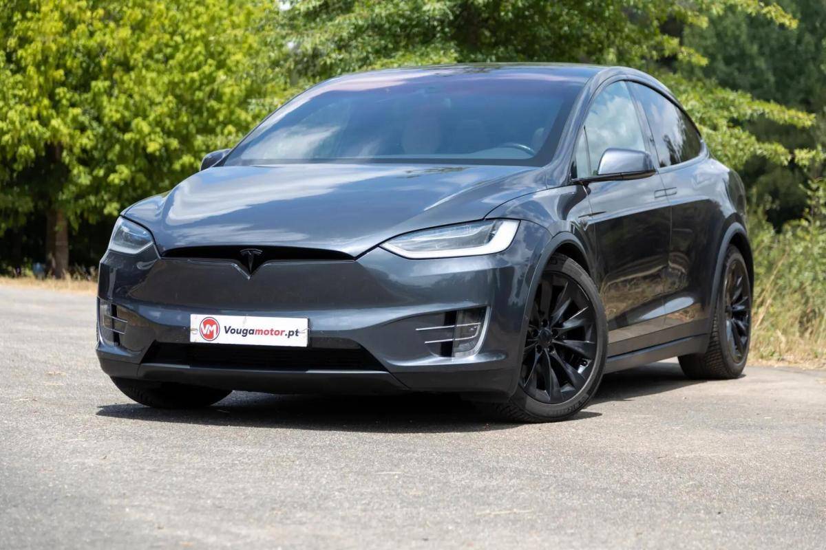 tesla-model-x-2016-eletrico-0cc