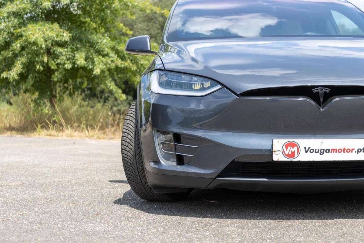 tesla-model-x-2016-eletrico-0cc