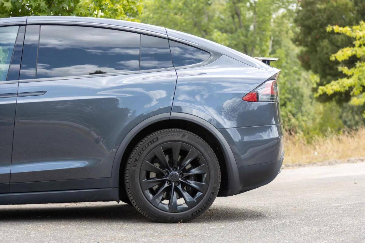 tesla-model-x-2016-eletrico-0cc
