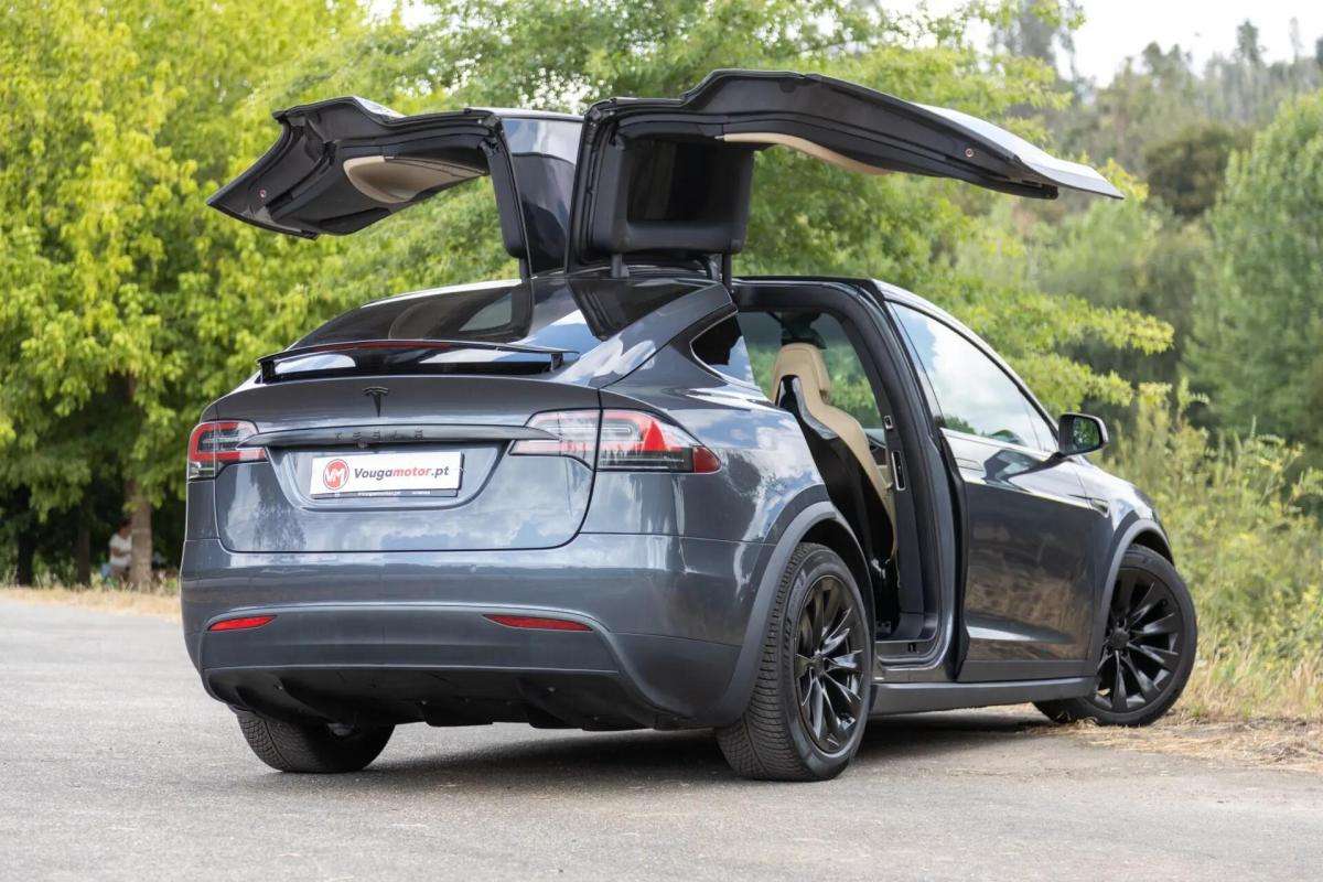 tesla-model-x-2016-eletrico-0cc