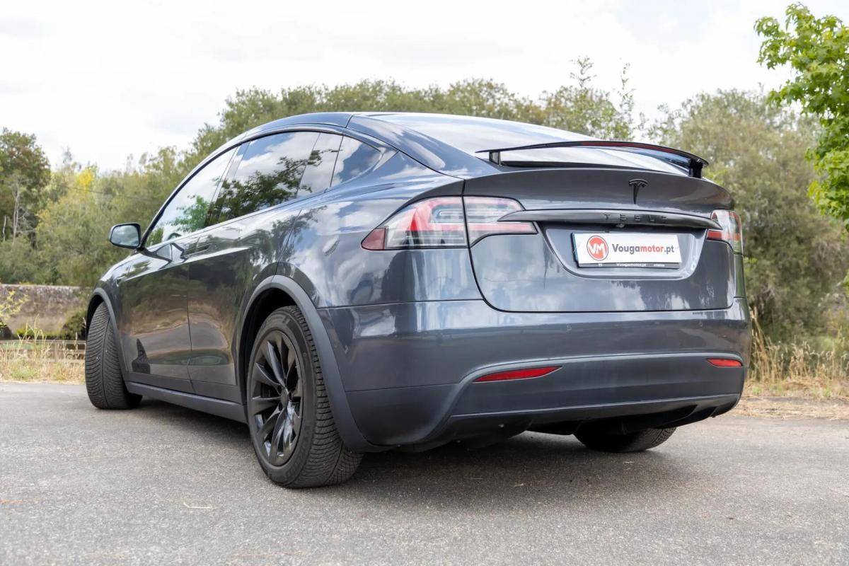 tesla-model-x-2016-eletrico-0cc