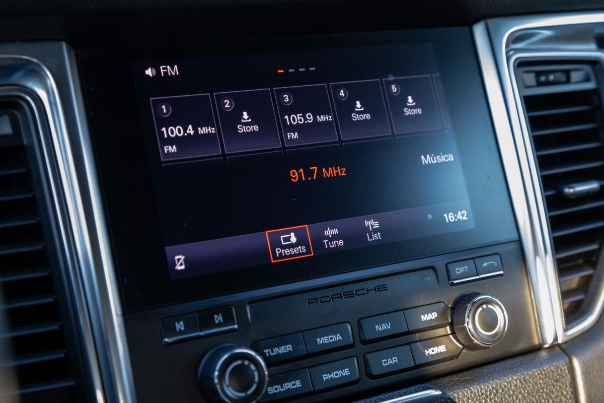 porsche-macan-2017-gasolina-1984cc