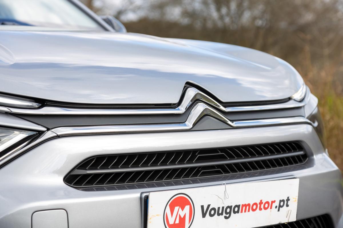citroen-c4-2023-diesel-1499cc