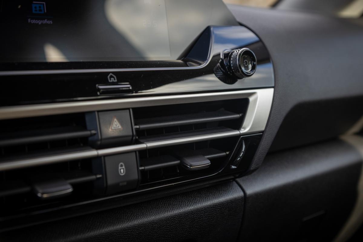 citroen-c4-2023-diesel-1499cc