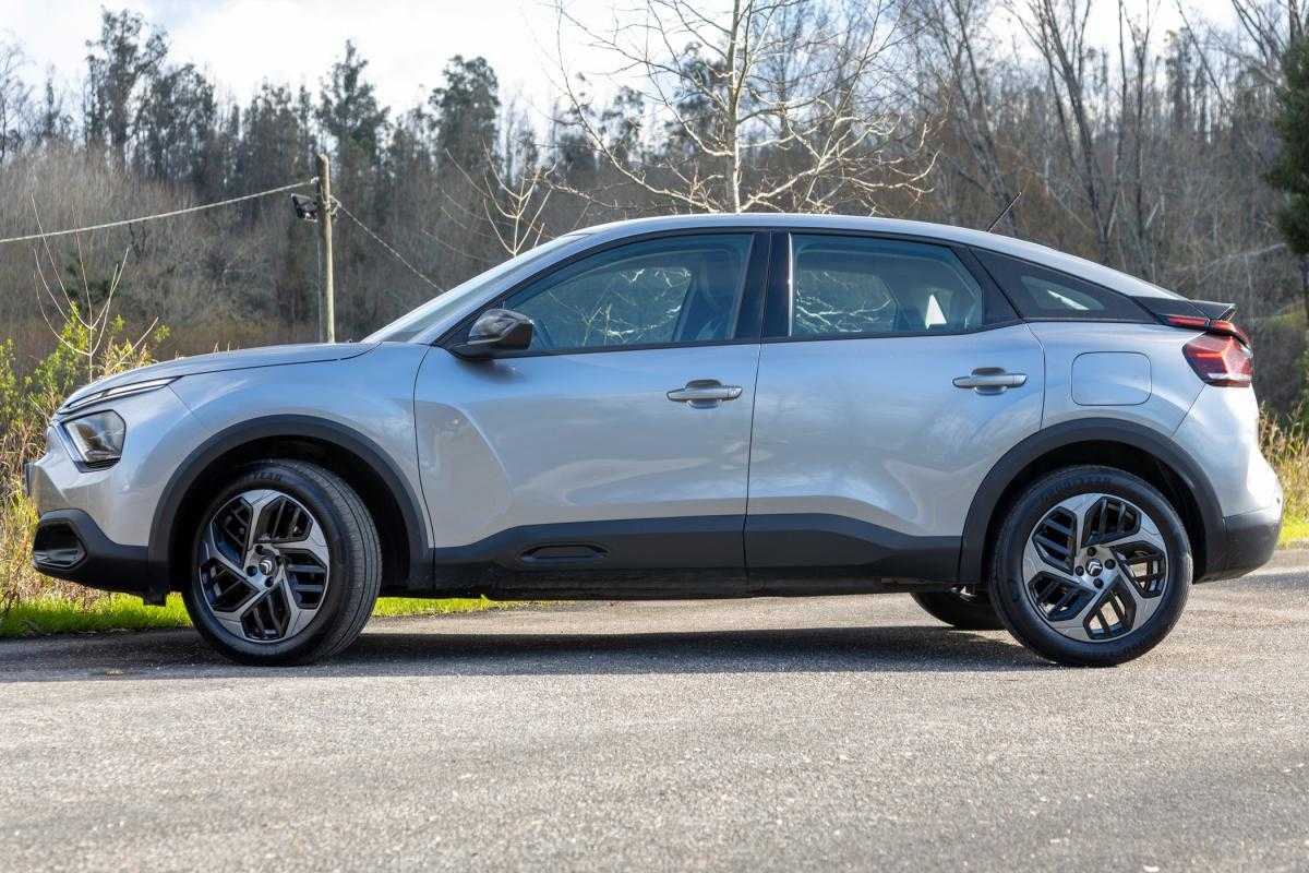 citroen-c4-2023-diesel-1499cc