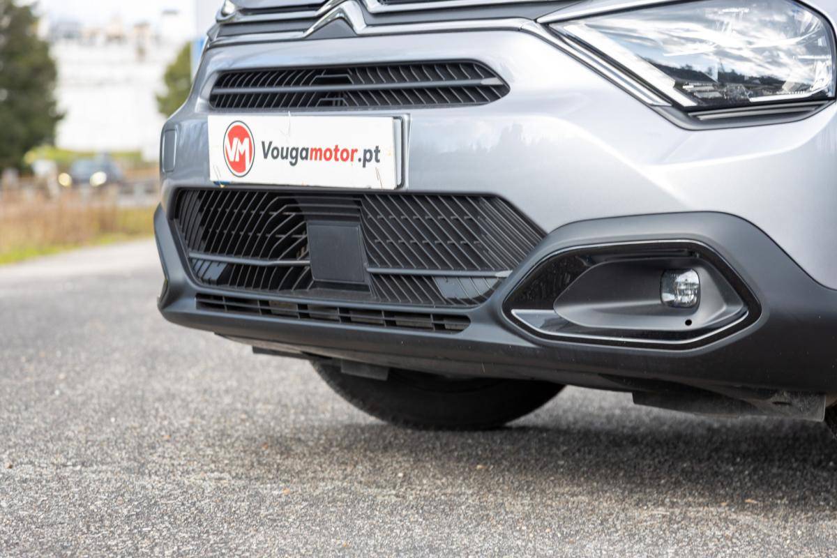 citroen-c4-2023-diesel-1499cc