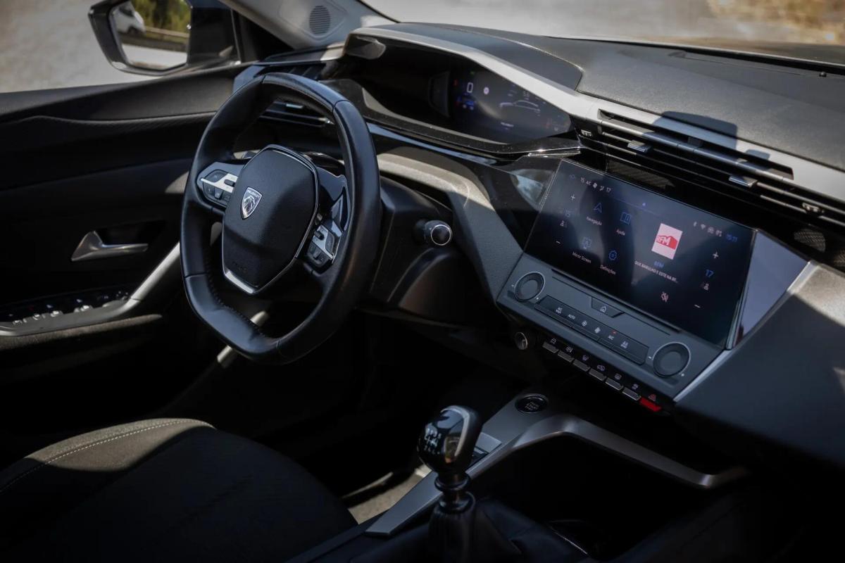 peugeot-308-2022-gasolina-1199cc