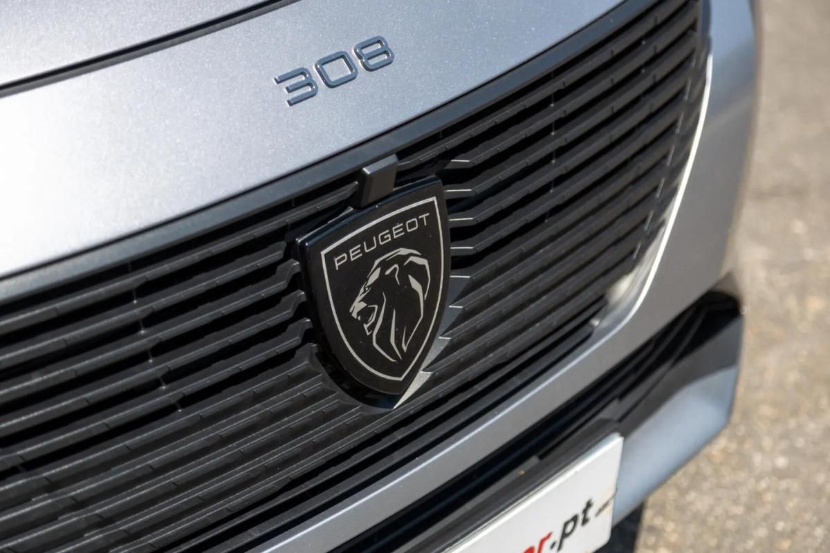 peugeot-308-2022-gasolina-1199cc