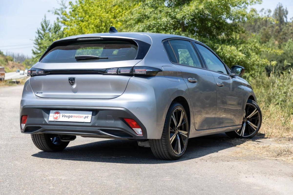 peugeot-308-2022-gasolina-1199cc