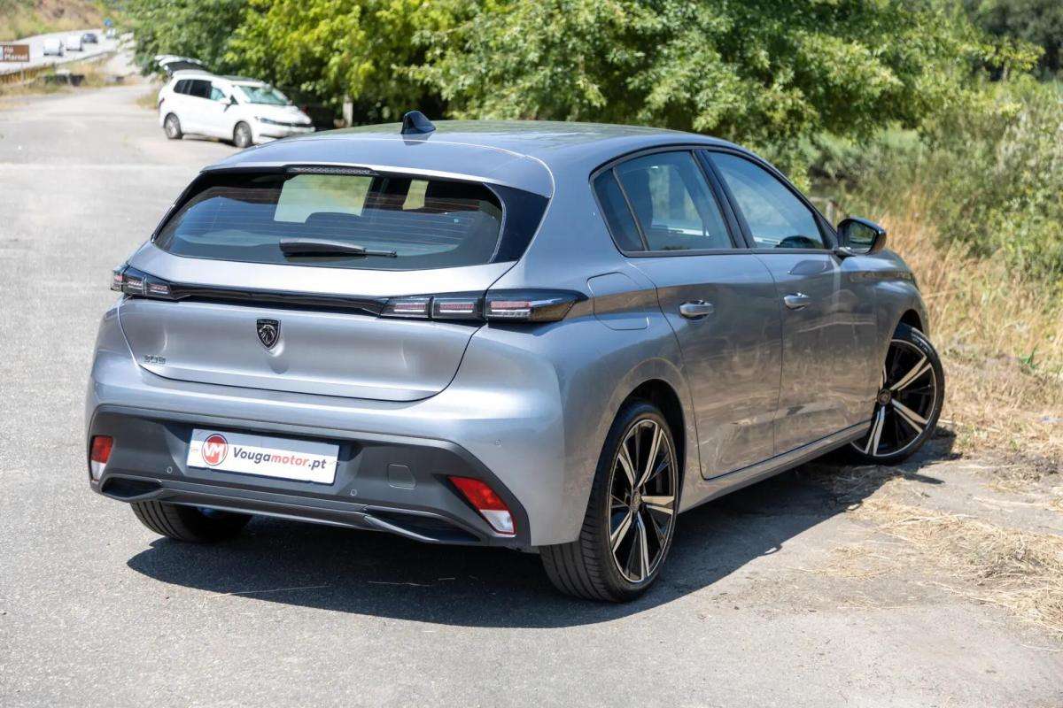 peugeot-308-2022-gasolina-1199cc