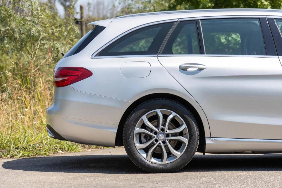 mercedes-benz-classe-c-c-180-t-cdi-blueefficiency-2014-diesel-1598cc