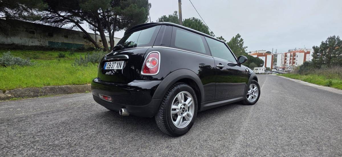 mini-cooper-2011-diesel-1560cc