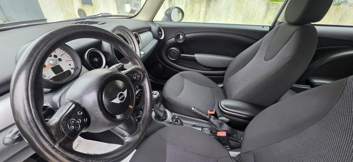 mini-cooper-2011-diesel-1560cc