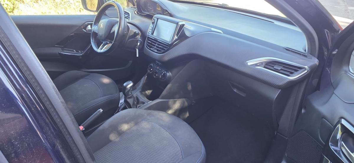 peugeot-208-2018-gasolina-1199cc
