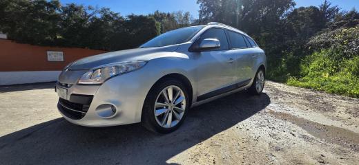 renault-megane-sport-tourer-2011-diesel-1461cc