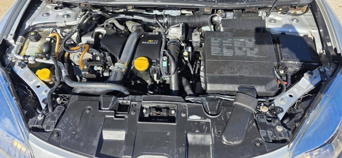 renault-megane-sport-tourer-2011-diesel-1461cc