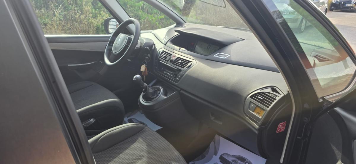 citroen-c4-picasso-2010-diesel-1560cc