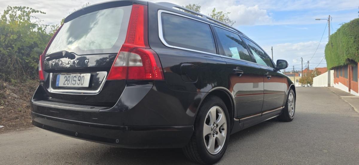 volvo-v70-2010-diesel-1560cc