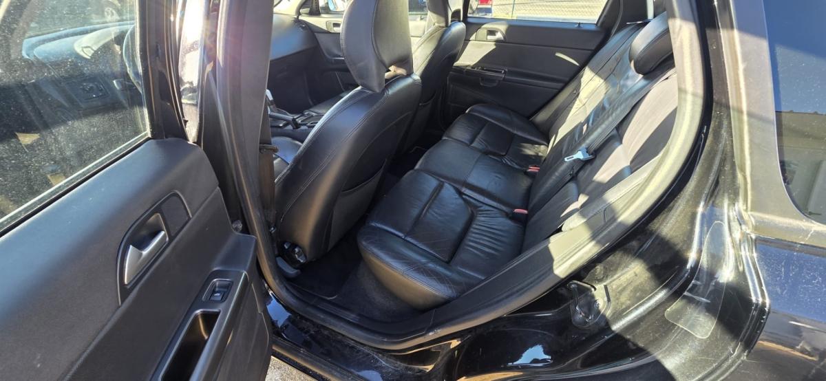volvo-v50-2011-diesel-1560cc