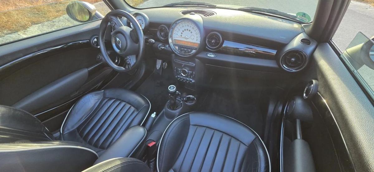 mini-cabrio-2012-diesel-1995cc