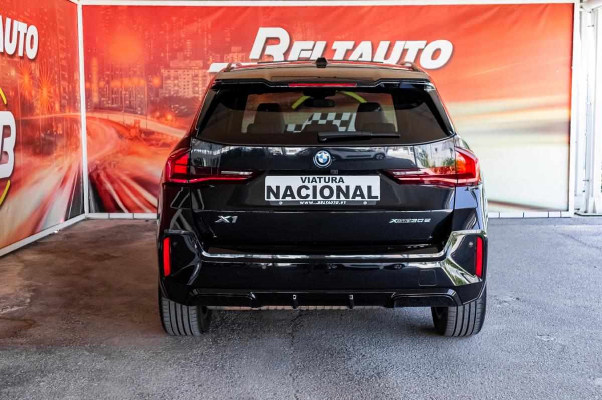 bmw-x1-xdrive30-e-2023-gasolina-1499cc