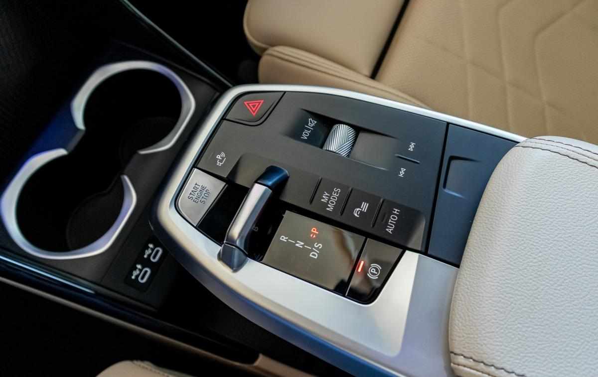 bmw-x1-xdrive30-e-2023-gasolina-1499cc