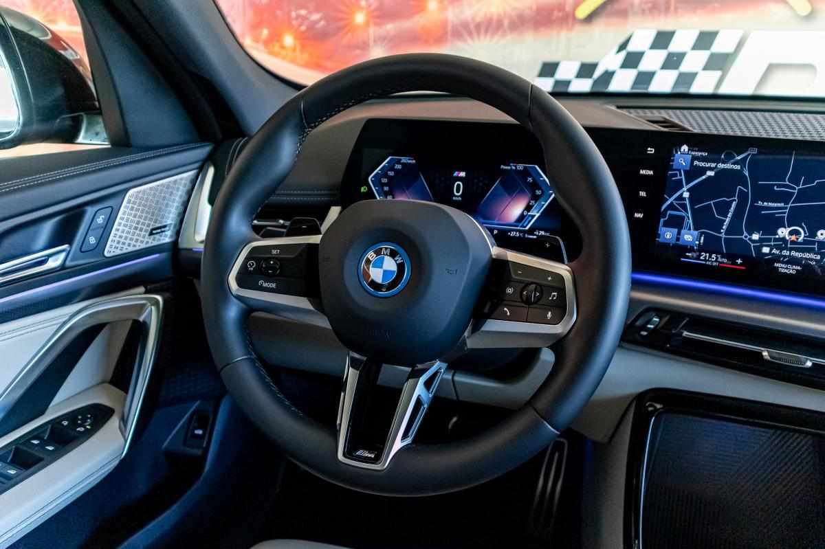 bmw-x1-xdrive30-e-2023-gasolina-1499cc