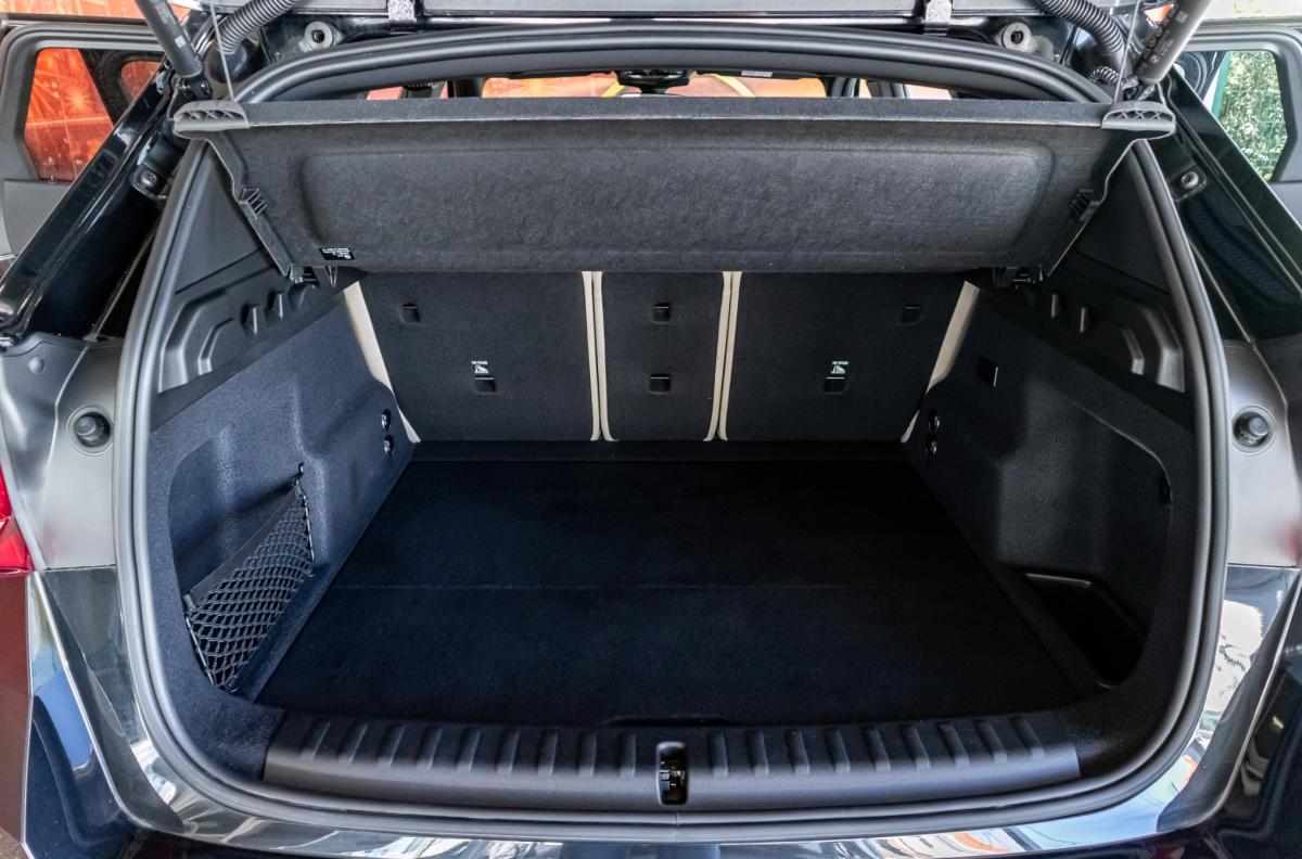 bmw-x1-xdrive30-e-2023-gasolina-1499cc