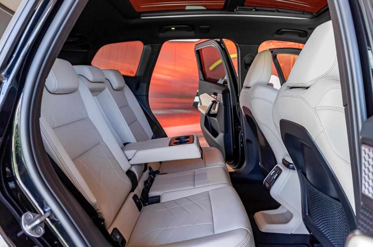 bmw-x1-xdrive30-e-2023-gasolina-1499cc