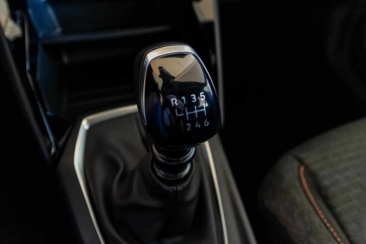 peugeot-2008-1-2-puretech-2024-gasolina-1199cc