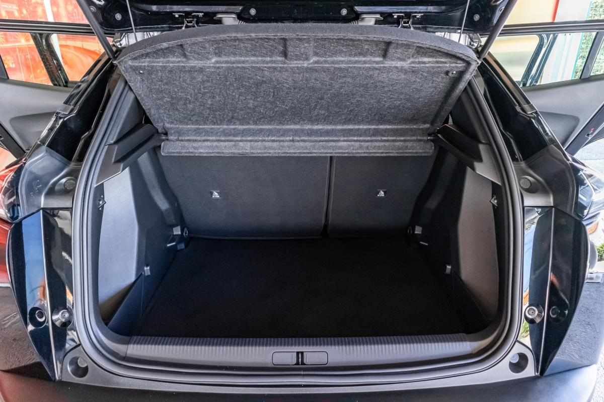 peugeot-2008-1-2-puretech-2024-gasolina-1199cc