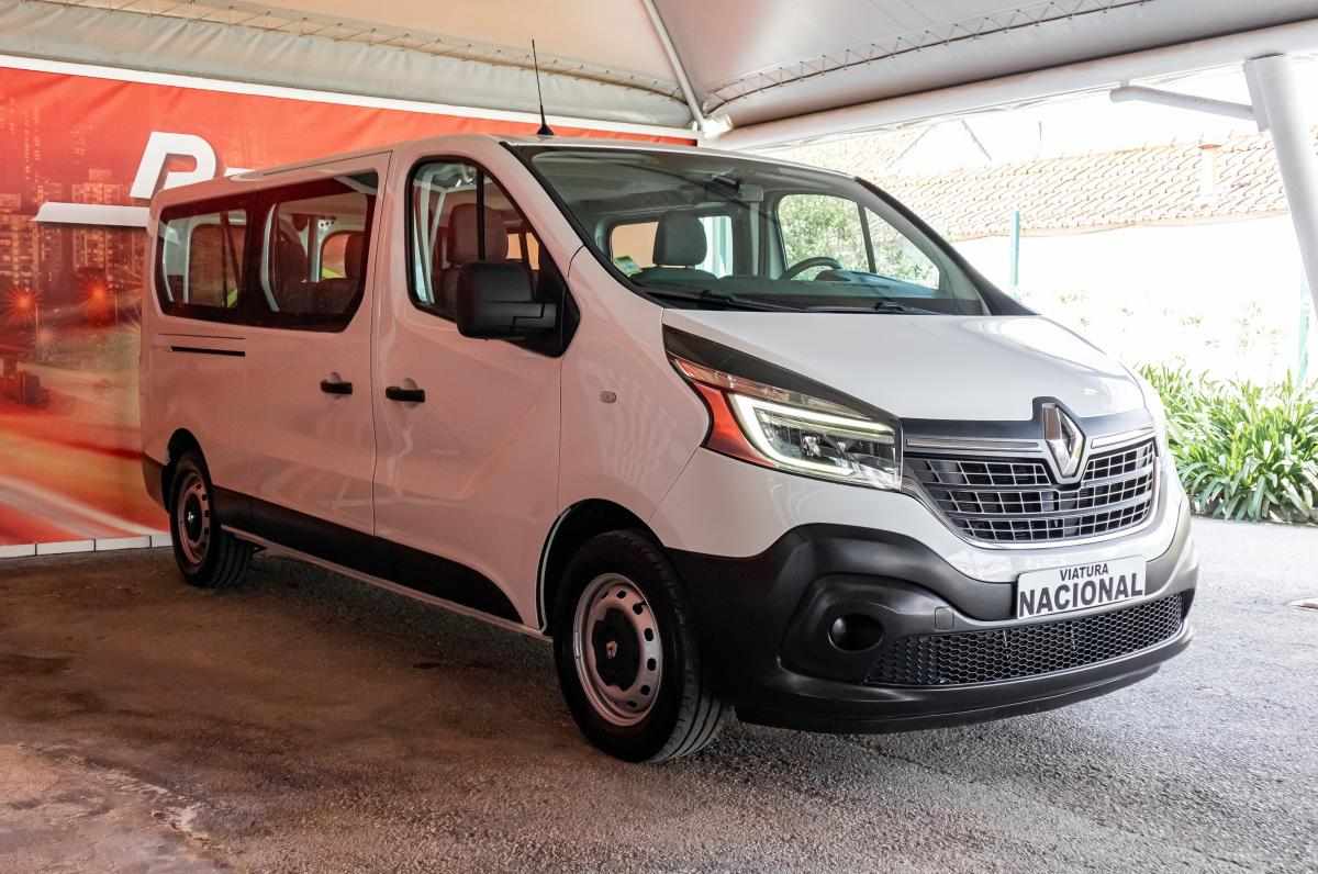 renault-trafic-2-0-120cv-2020-diesel-1997cc