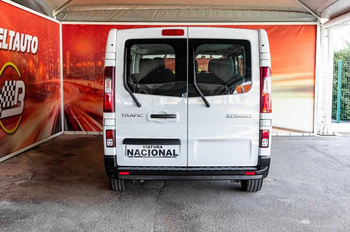 renault-trafic-2-0-120cv-2020-diesel-1997cc