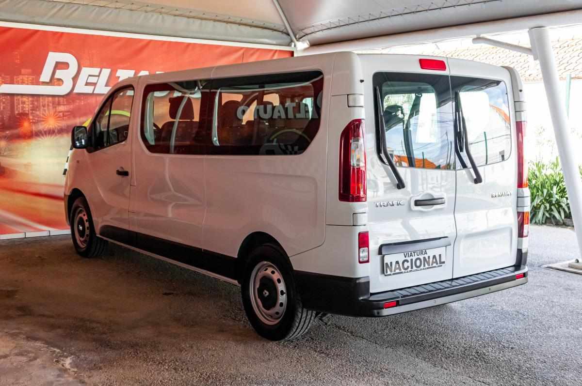 renault-trafic-2-0-120cv-2020-diesel-1997cc