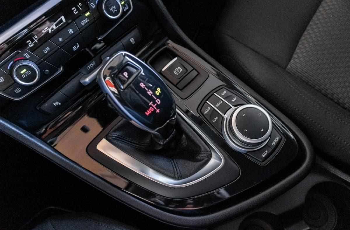 bmw-serie-2-2020-diesel-1496cc