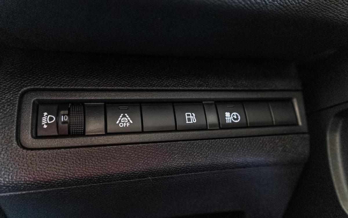 peugeot-3008-1-6-hybrid-11-8-kwh-2021-gasolina-1598cc