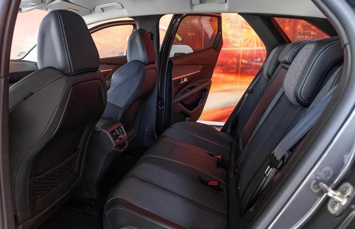 peugeot-3008-1-6-hybrid-11-8-kwh-2021-gasolina-1598cc