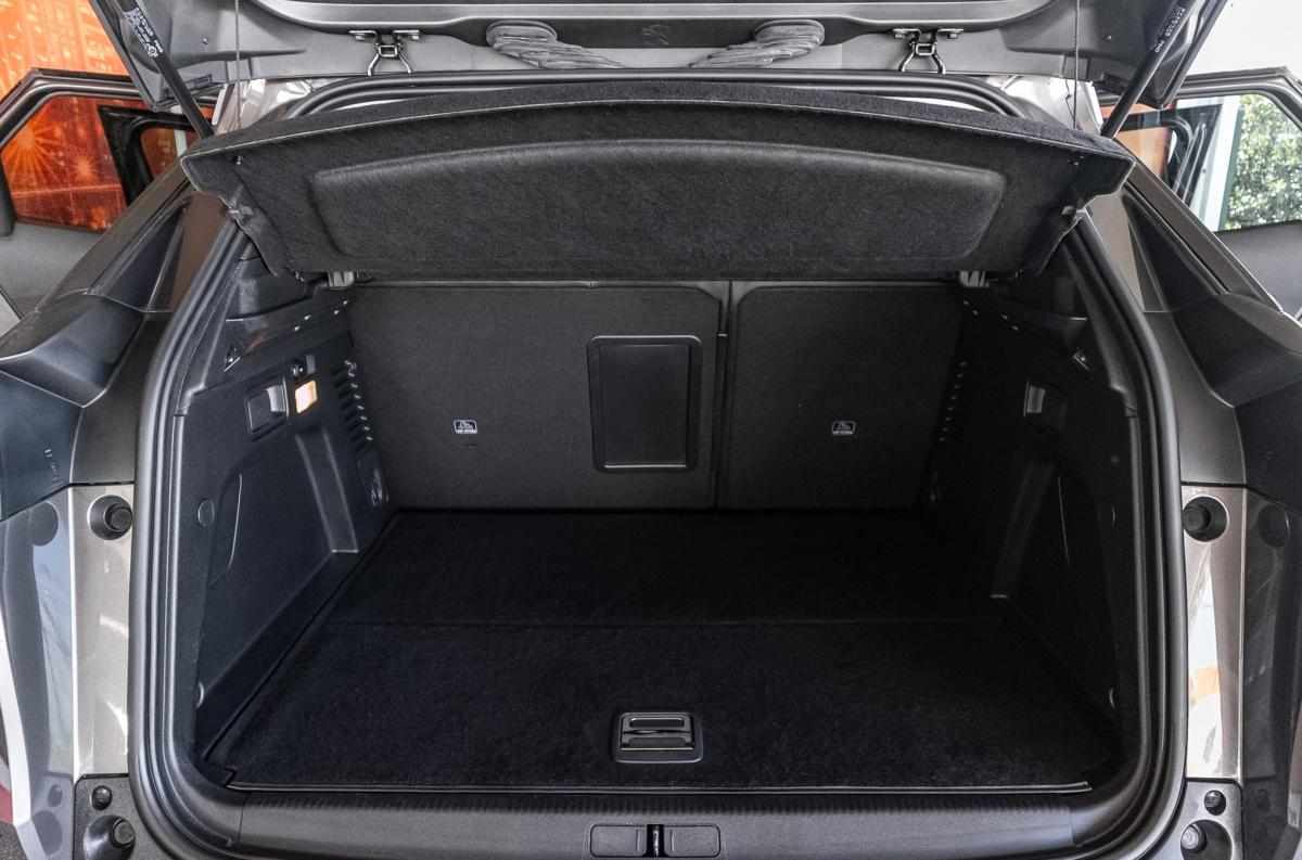 peugeot-3008-1-6-hybrid-11-8-kwh-2021-gasolina-1598cc