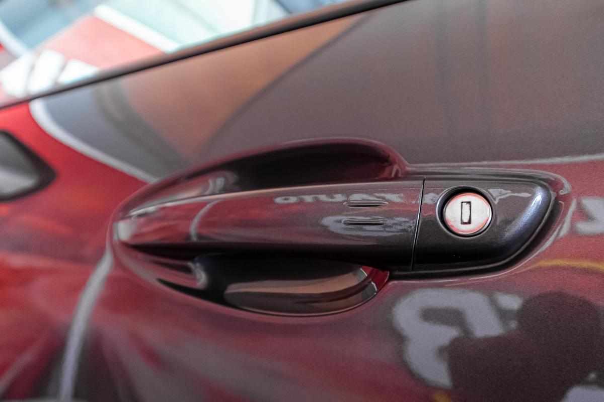 peugeot-3008-1-6-hybrid-11-8-kwh-2021-gasolina-1598cc