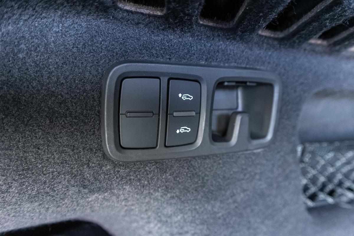 audi-q8-60-tfsi-e-v6-quattro-2021-gasolina-2995cc