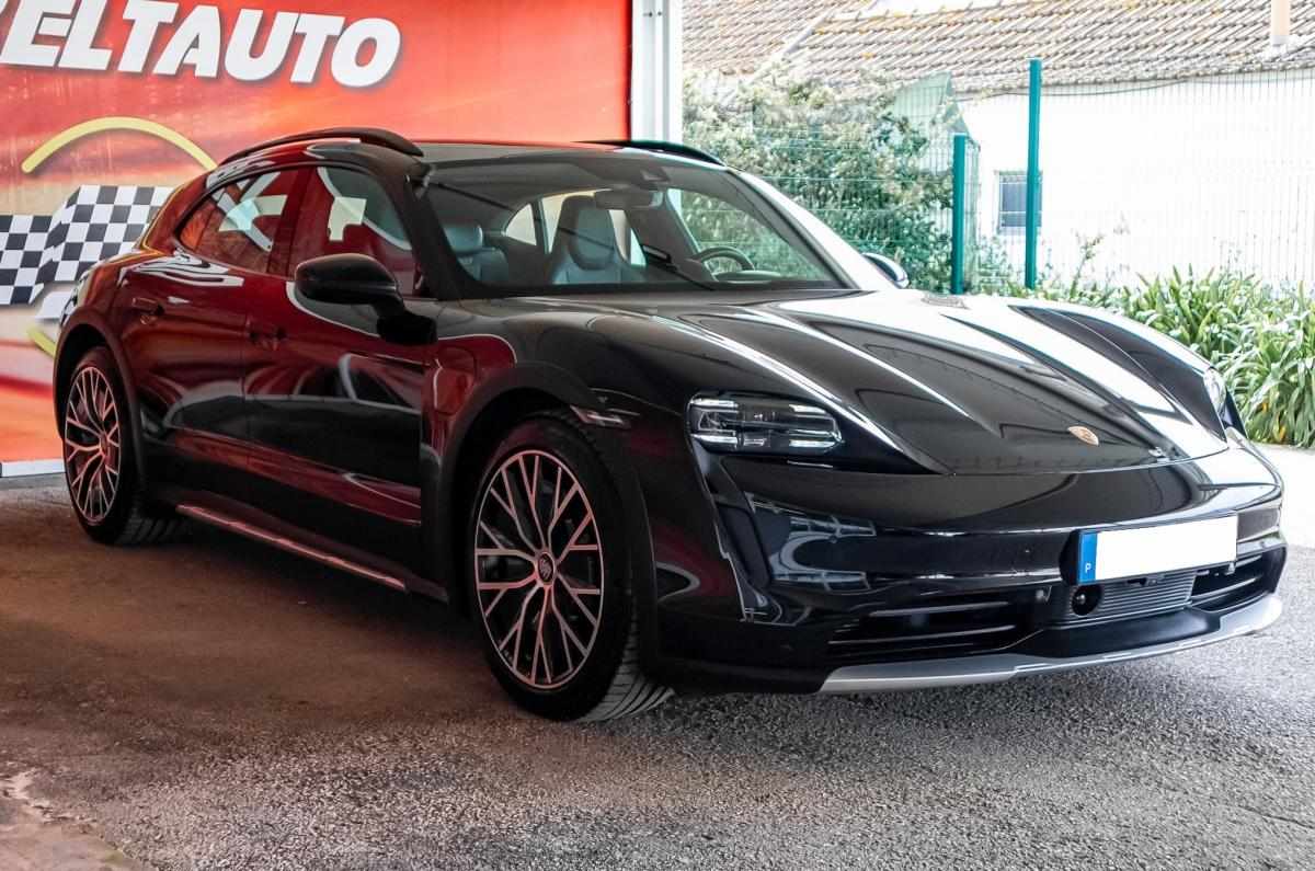 porsche-taycan-4-2022-eletrico